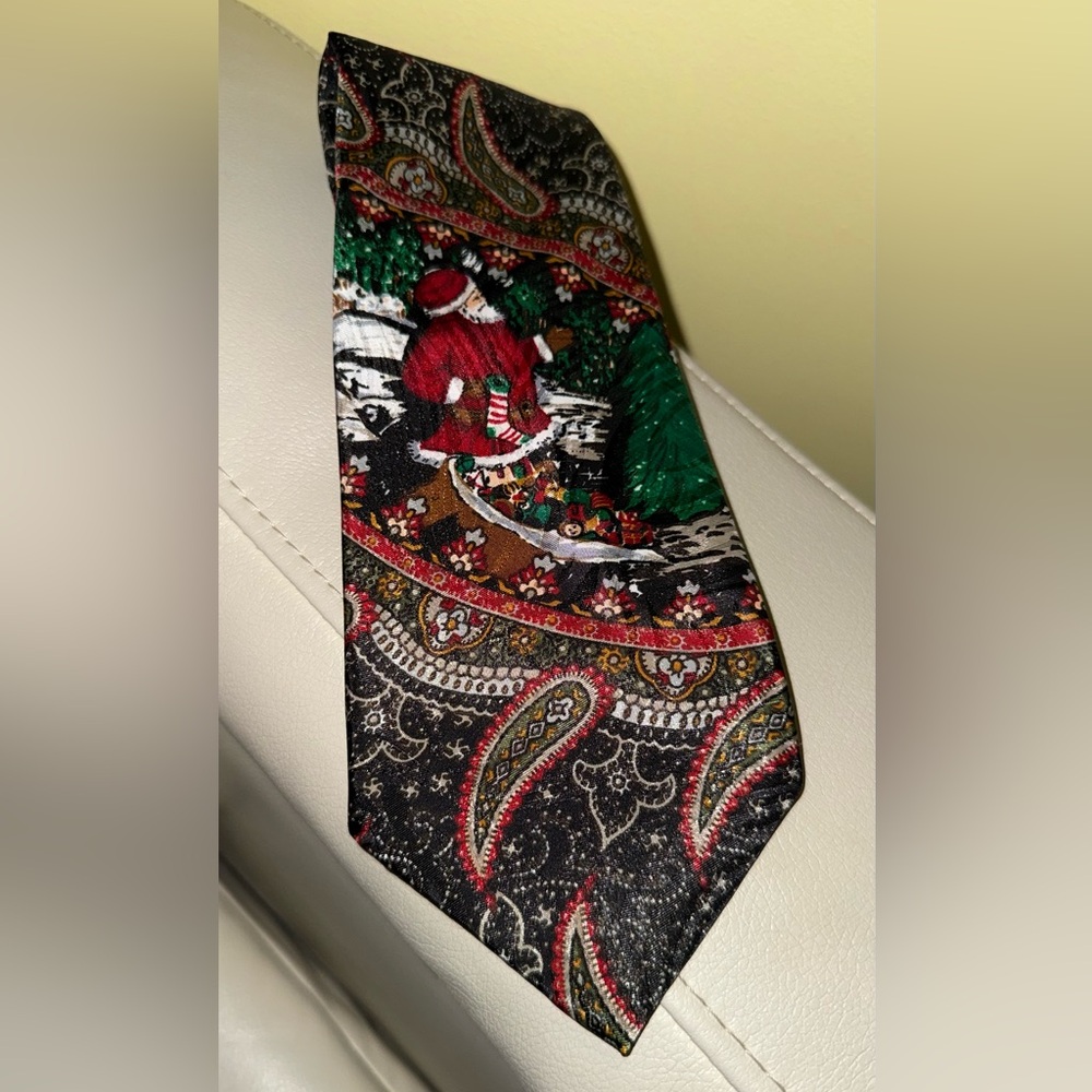Adolfo Red and Green Santa Holiday Tie